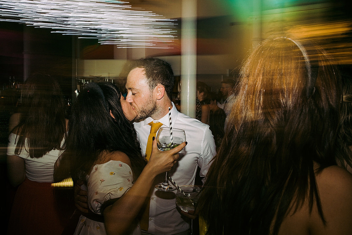 Contemporary city wedding 110